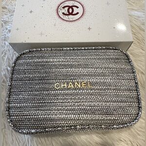 Tweed Chanel Makeup pouch